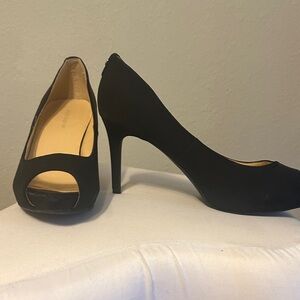 Chic Black Peep-Toe Heels